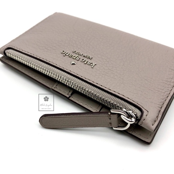 kate spade NY - Jackson -Small Slim Bifold Wallet - Picture 2 of 8